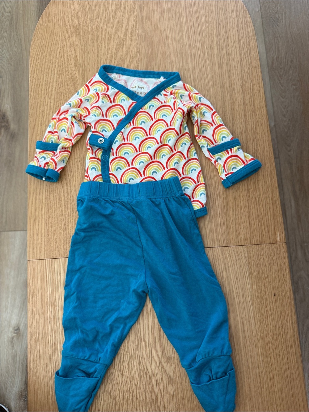 Newborn Rainbow and blue 2 piece set